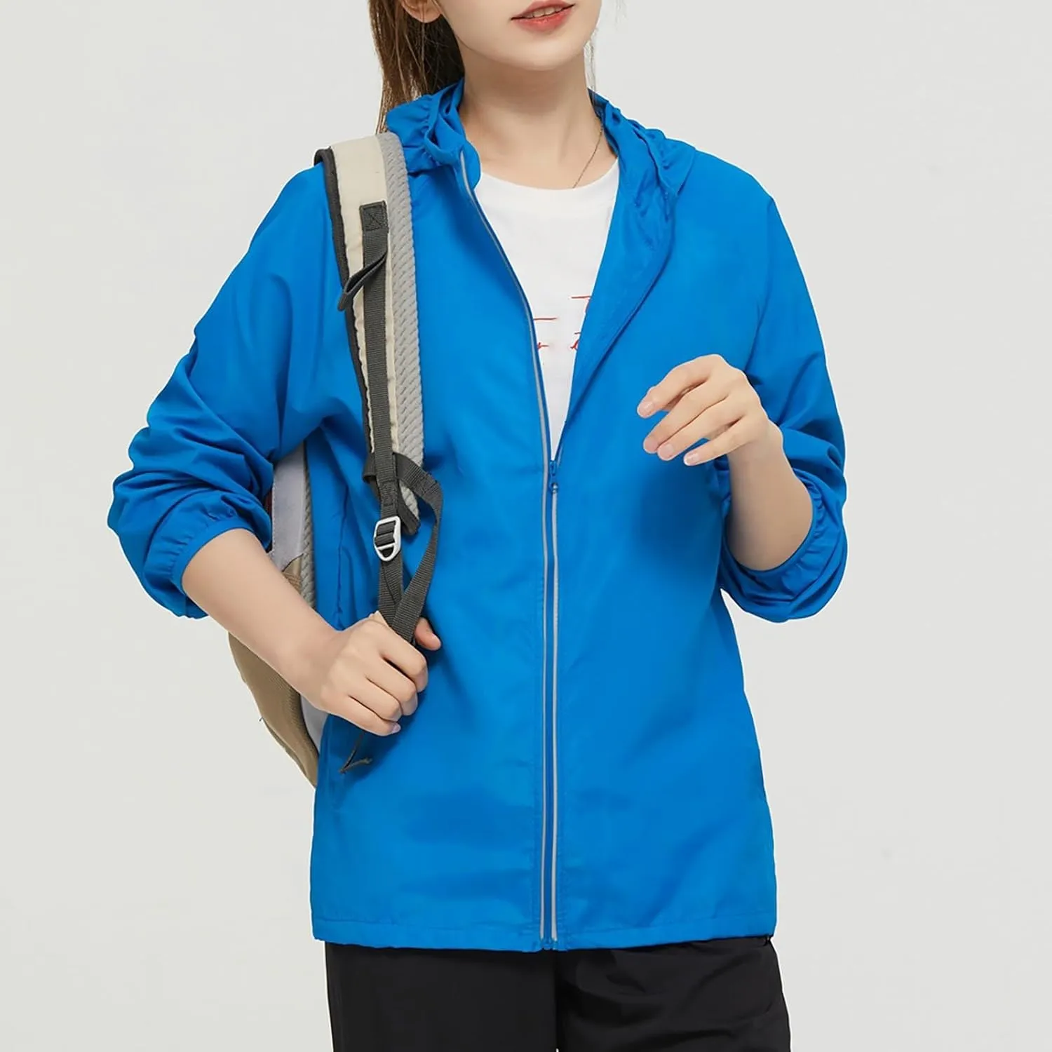 2023 Lightweight Rain Jackets for Women Plain Waterproof Windbreaker Jacket Women Packable Raincoat Rain Coats with Hood