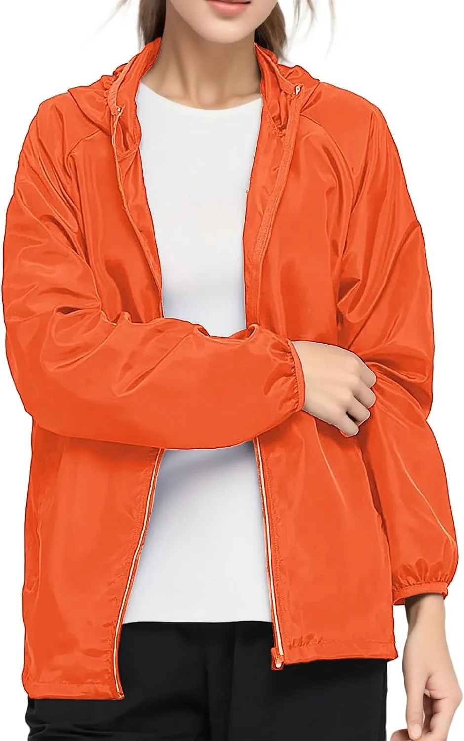 2023 Lightweight Rain Jackets for Women Plain Waterproof Windbreaker Jacket Women Packable Raincoat Rain Coats with Hood
