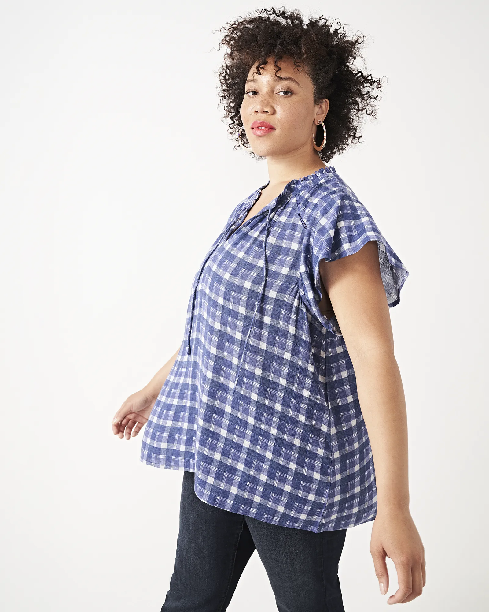 Anne Tie-Neck Flutter-Sleeve Top | Navy / Light Blue