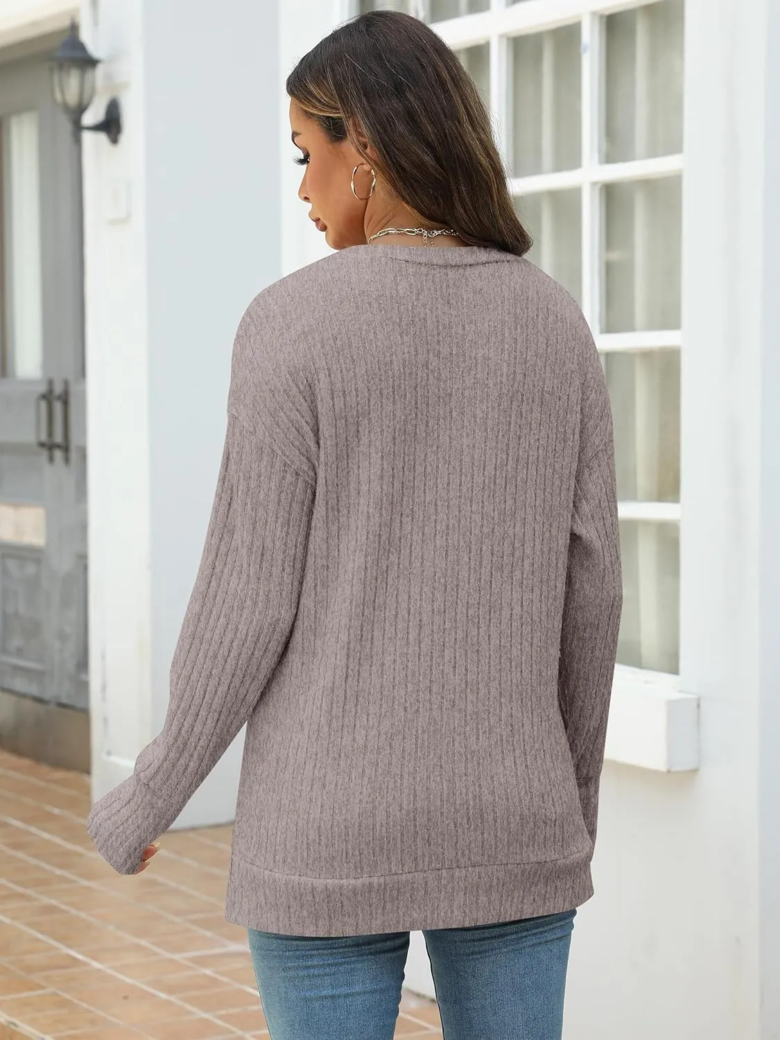 ANRABESS Long Sleeve Shirts for Women Business Casual Crewneck Tunic Tops Lightweight Fall Fashion Sweaters Clothes 2025