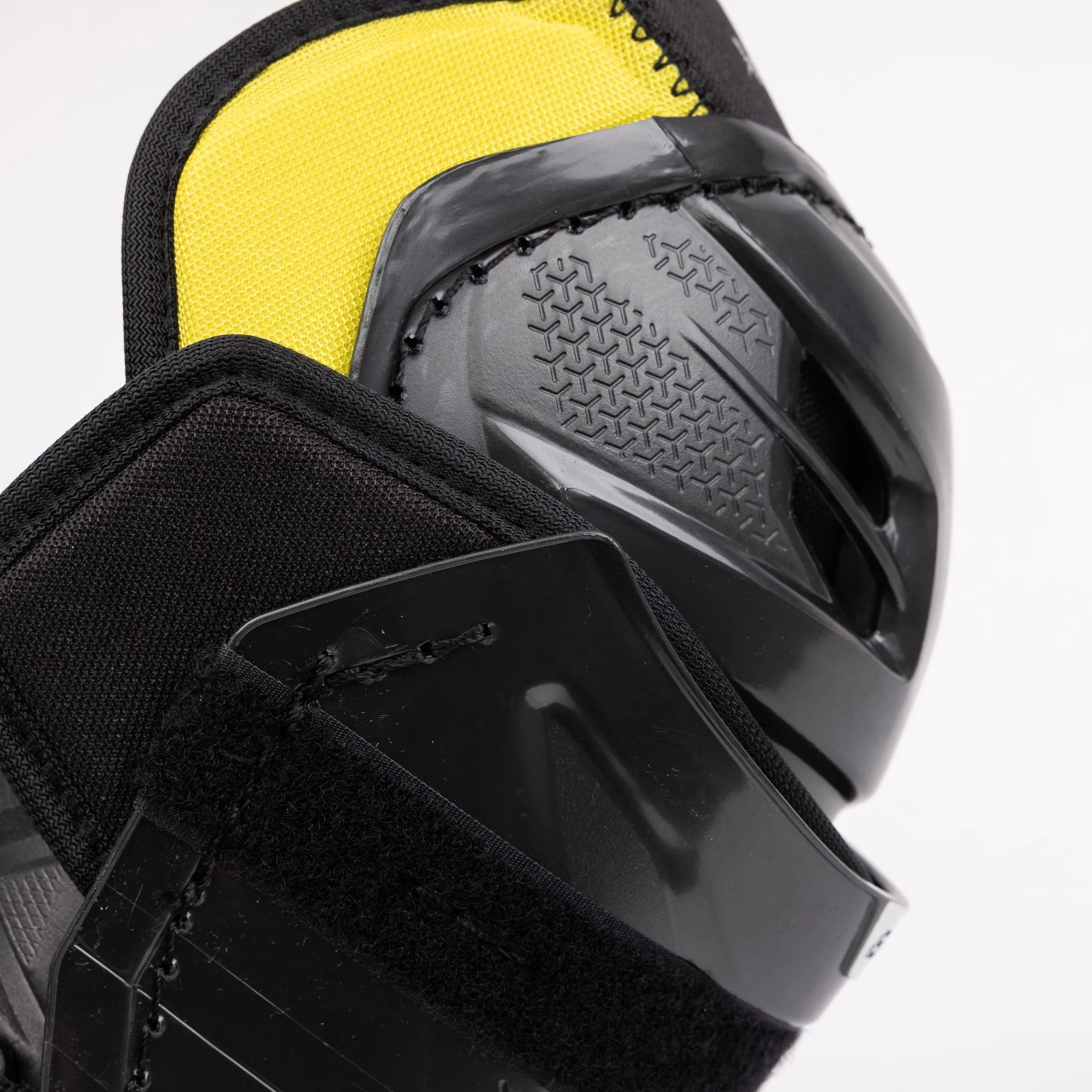 Bauer Supreme Matrix Junior Hockey Shin Guards
