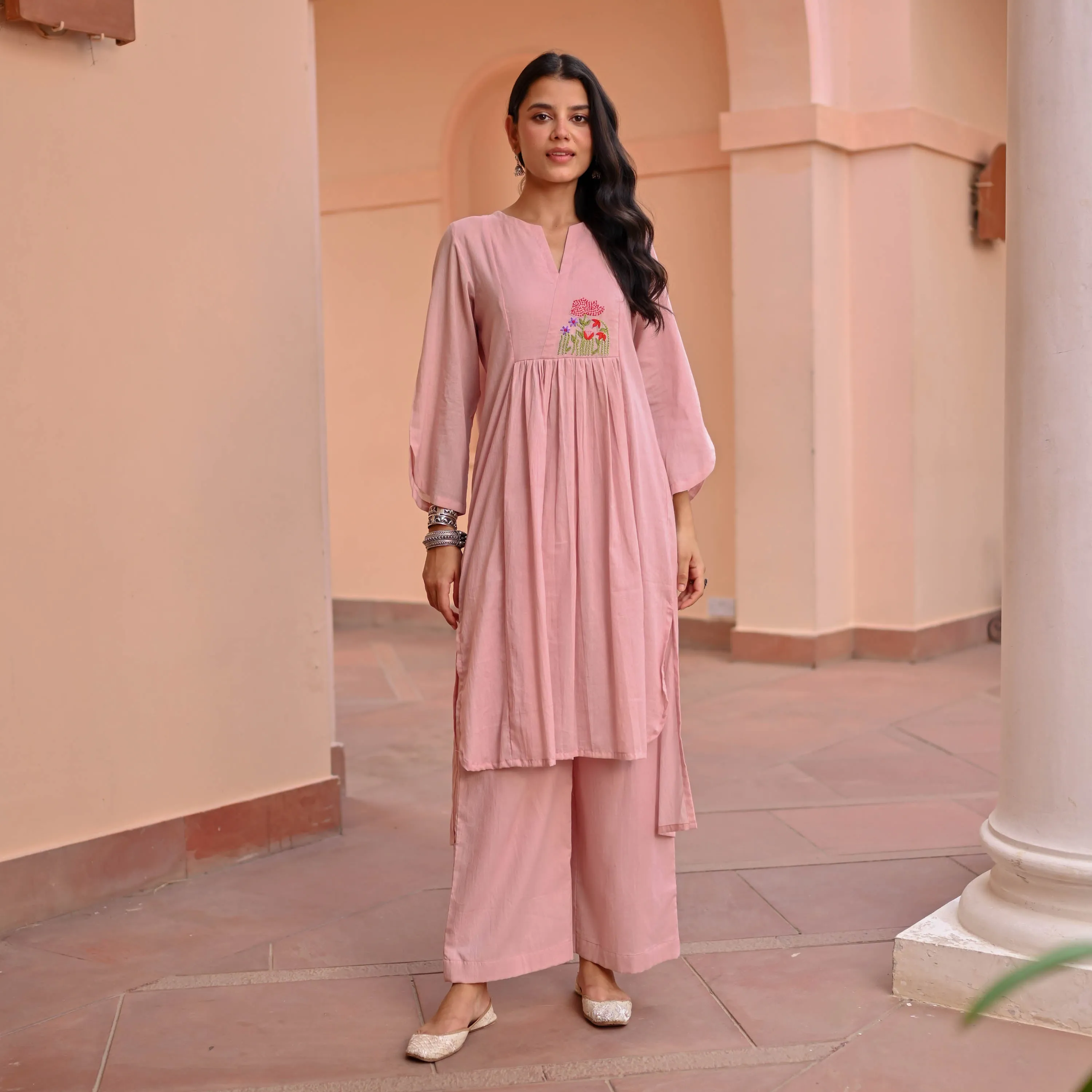 Blush Aura Kurta Set