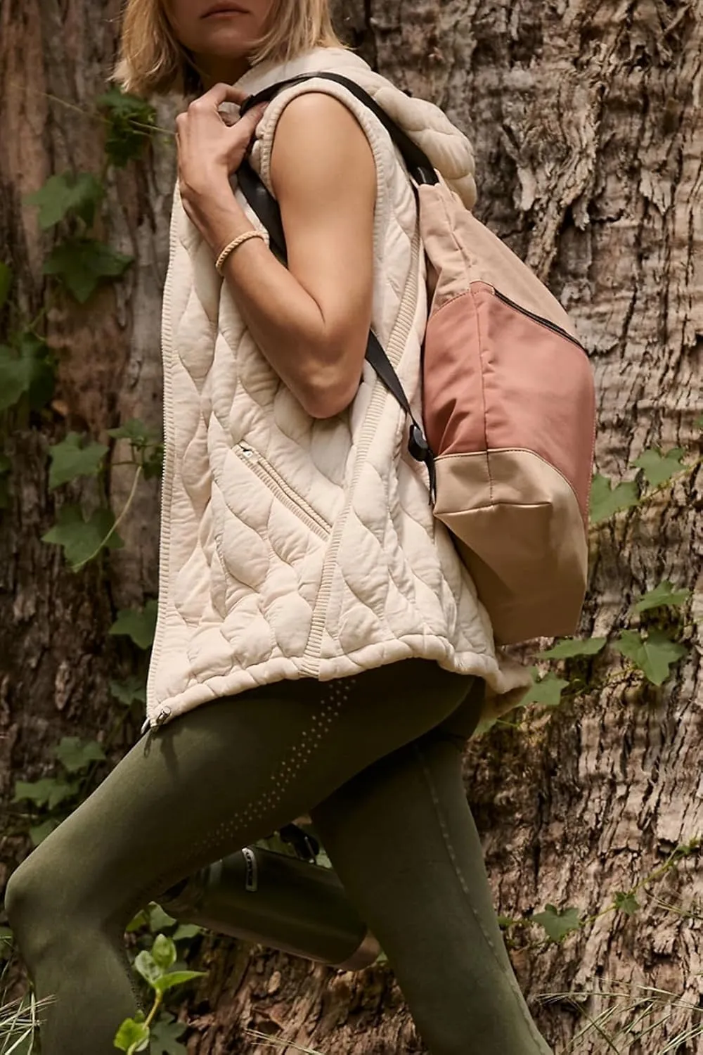 D-Sun Women's Quilted Puffer Vest Casual Sleeveless Hooded Zip Up Jacket Coat Outerwear With Pocket