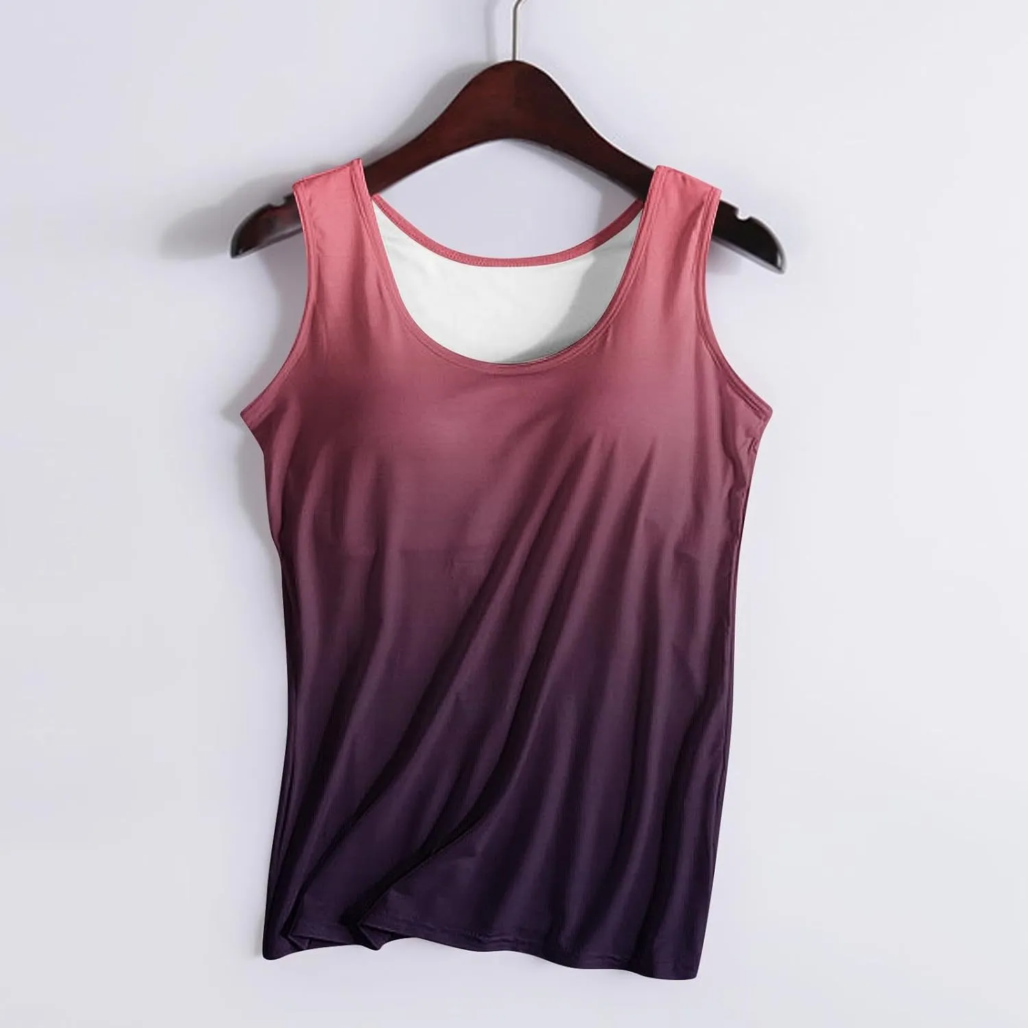 Gradient Tank Tops for Women Built in Bra Ombre Sleeveless Athletic Workout Camisole Tops Comfy Stretchy Daily Yoga Top