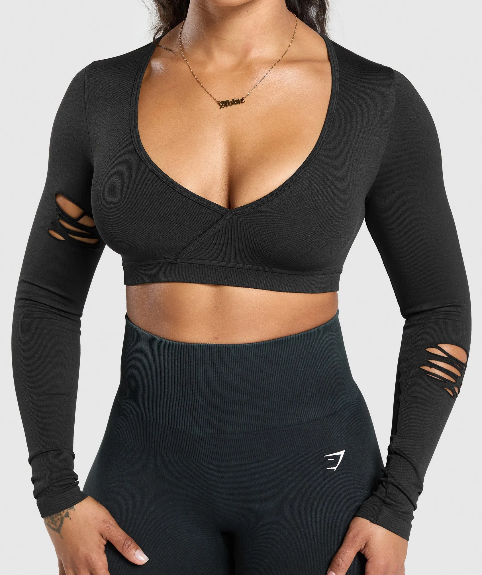 Gymshark Gains Seamless Distressed Super Crop Top - Black