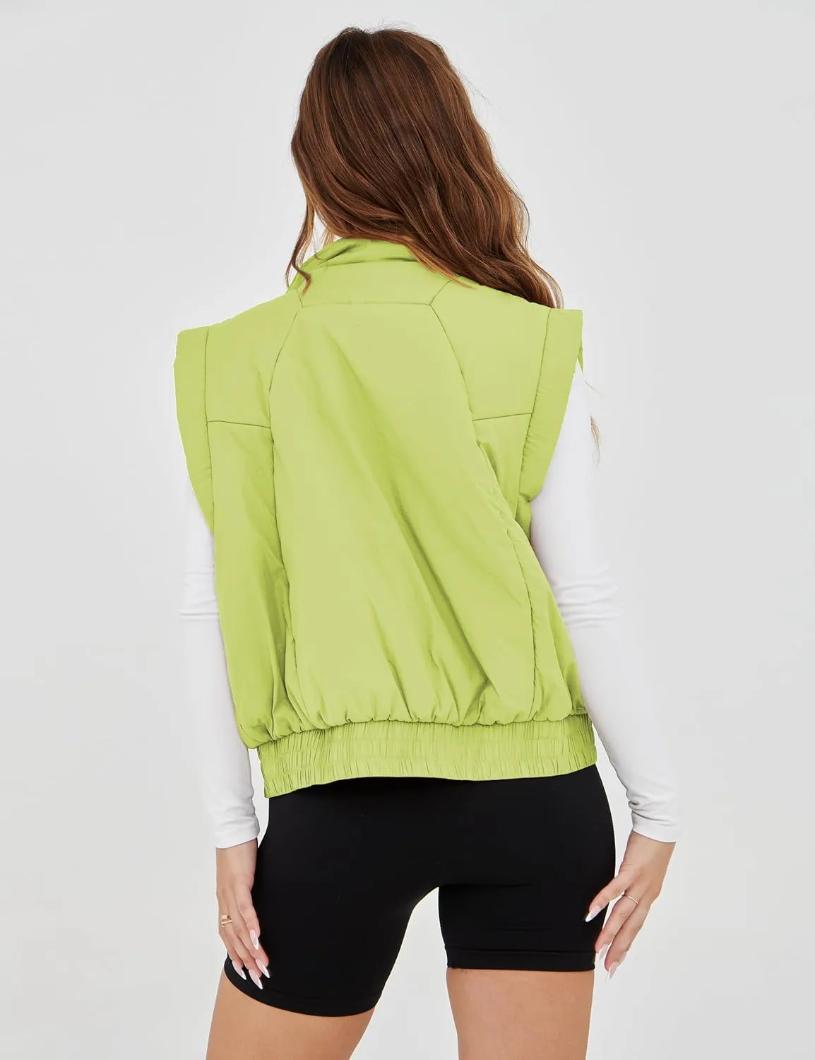 Lviefent Womens Puffer Vest Cropped Lightweight Button Down Quilted Vest Sleeveless Padded Gilet Coat with Pockets