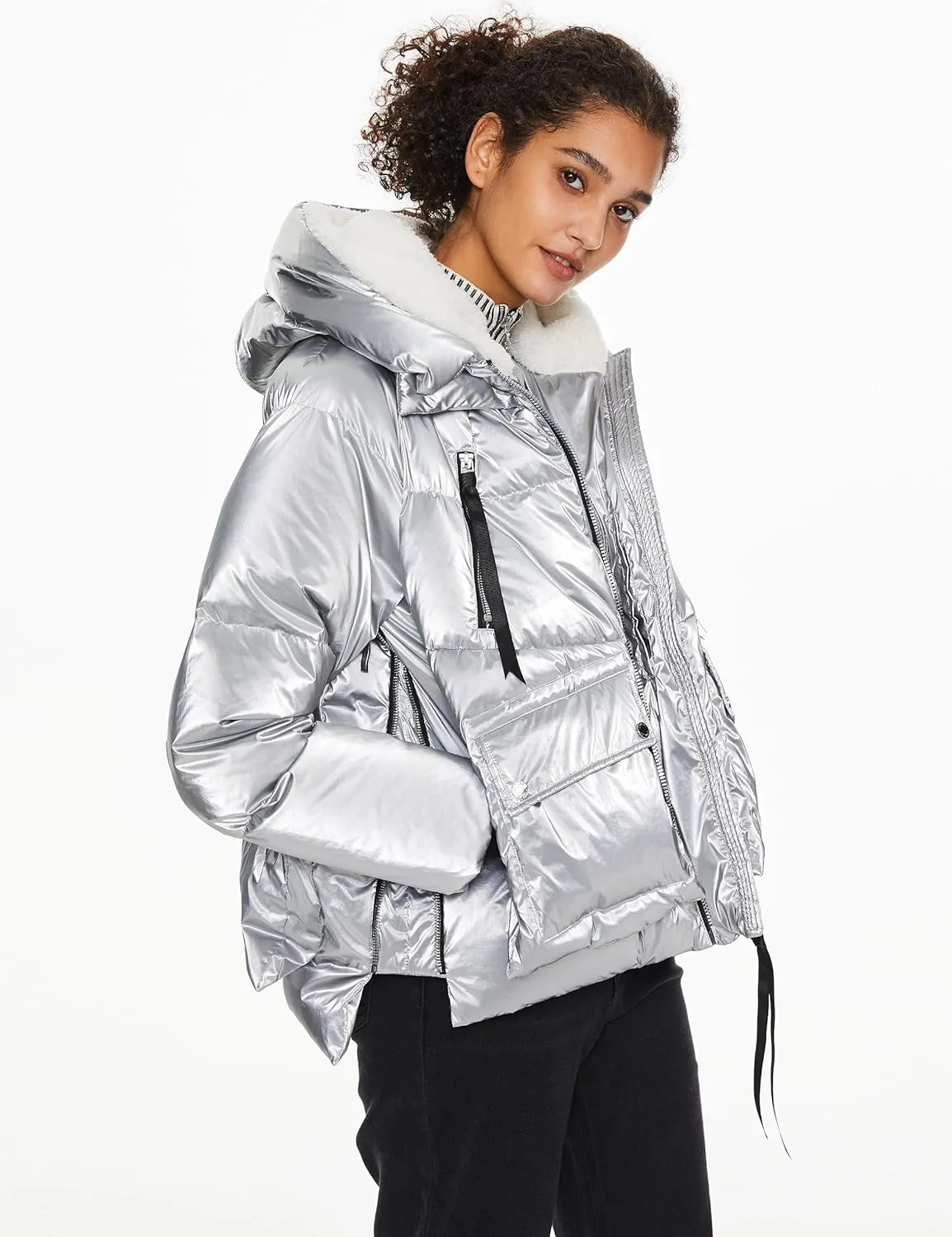 Orolay Women's Metallic Down Jacket Short Cropped Puffer Jacket Full-zip Water-resistant Outerwear with Fleece-lined Hood