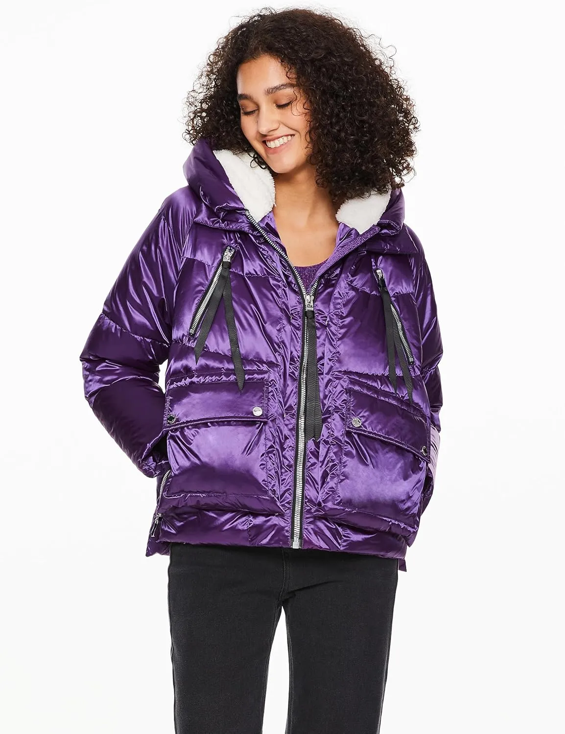 Orolay Women's Metallic Down Jacket Short Cropped Puffer Jacket Full-zip Water-resistant Outerwear with Fleece-lined Hood