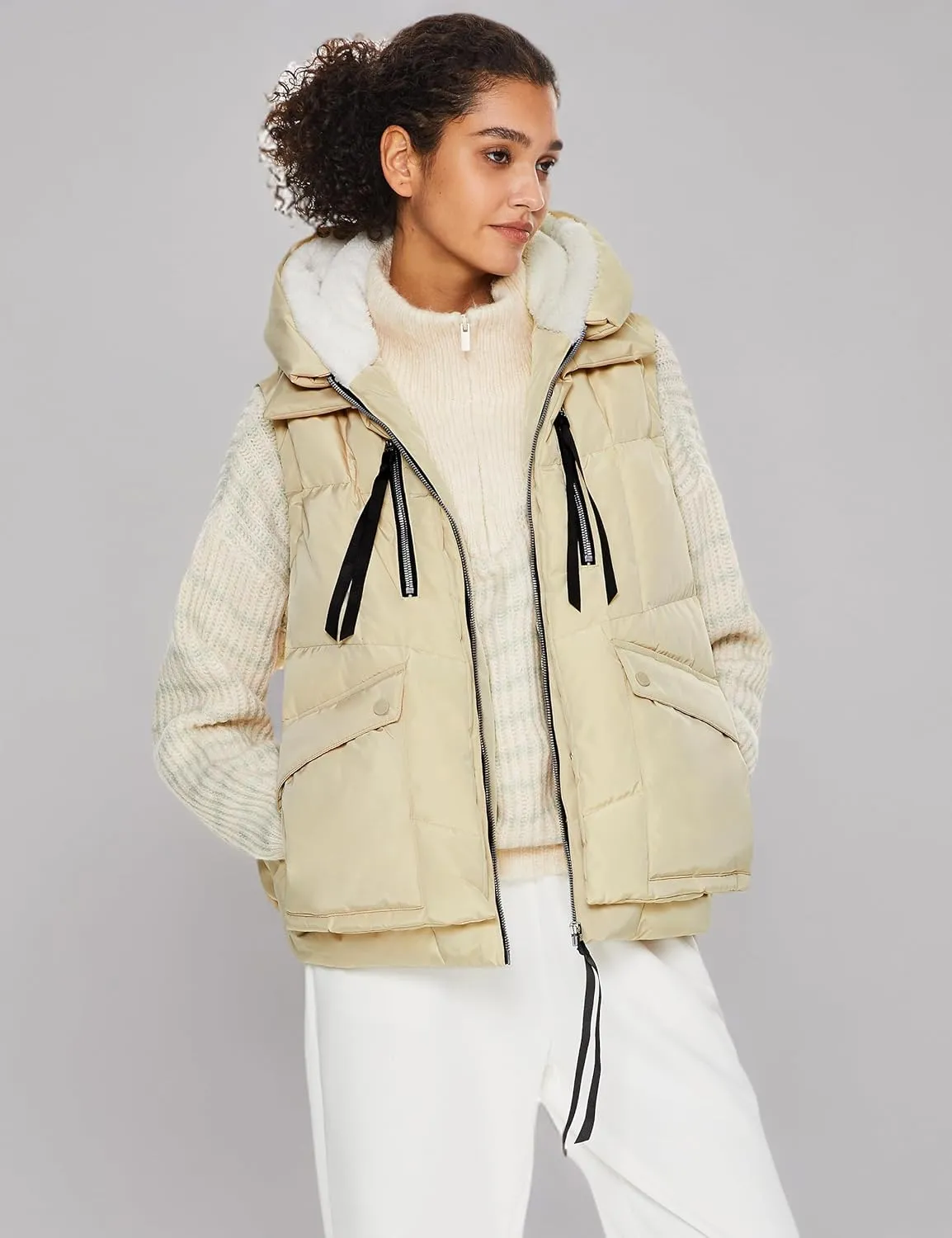 Orolay Women's Metallic Down Vest - Fashion Cropped Sleeveless Puffer Jacket Lightweight Shiny Hooded Gilet with Pockets