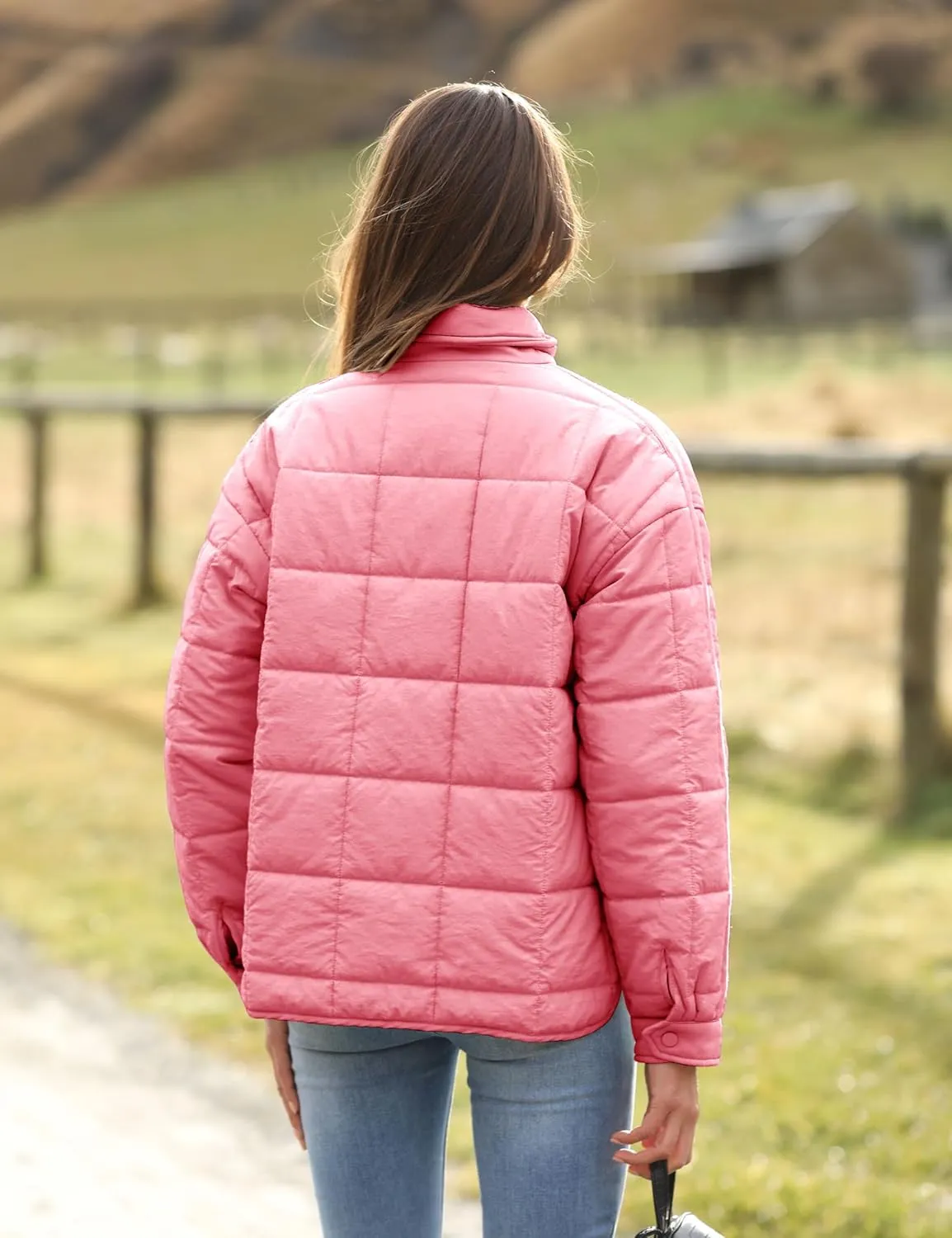 Quilted Puffer Jacket Women Lightweight Short Zip Up Padded Coat with Pockets