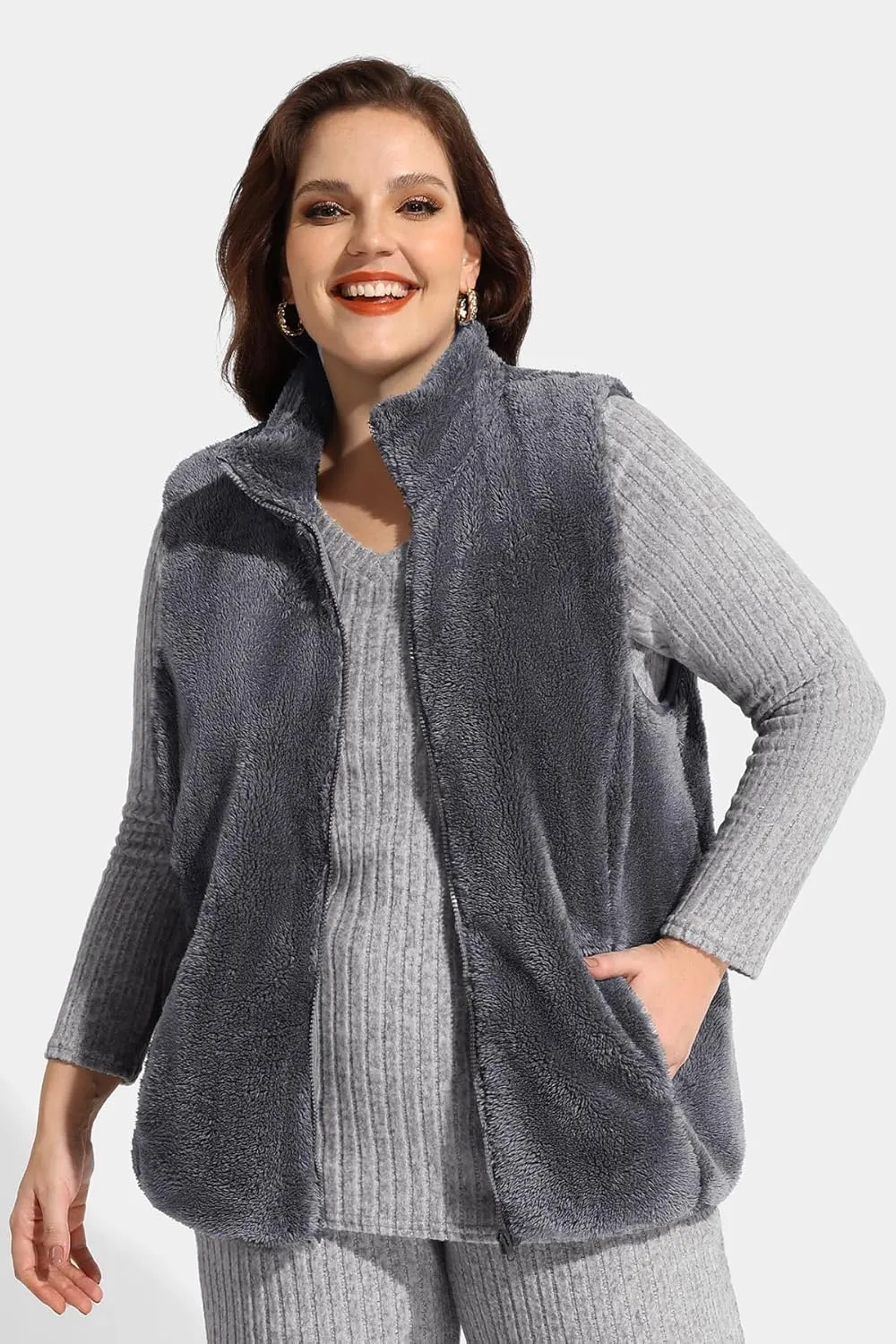 RITERA Women's Plus Size Fleece Vests Stand Collar Sleeveless Jackets Zip Up Fall Winter Outerwear with Pockets XL-5XL