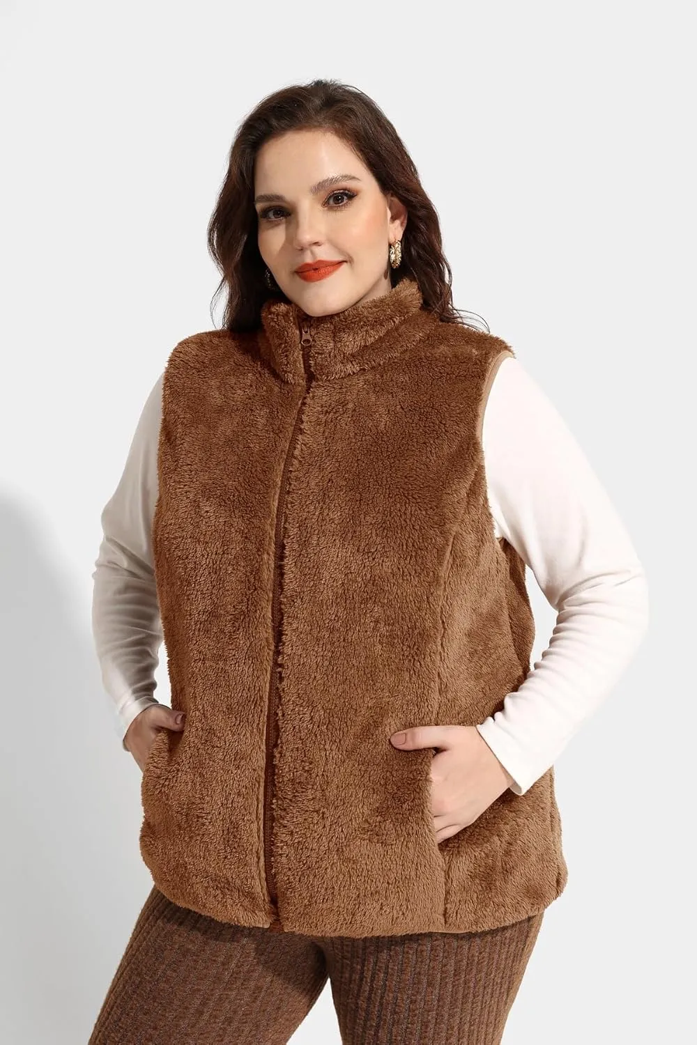 RITERA Women's Plus Size Fleece Vests Stand Collar Sleeveless Jackets Zip Up Fall Winter Outerwear with Pockets XL-5XL