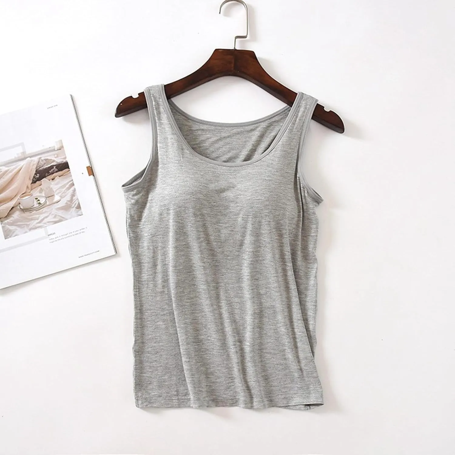 Tank Tops with Built in Bras Athletic Tank Tops for Women Sleeveless Gym Tops Seamless Racerback Athletic Yoga Shirts