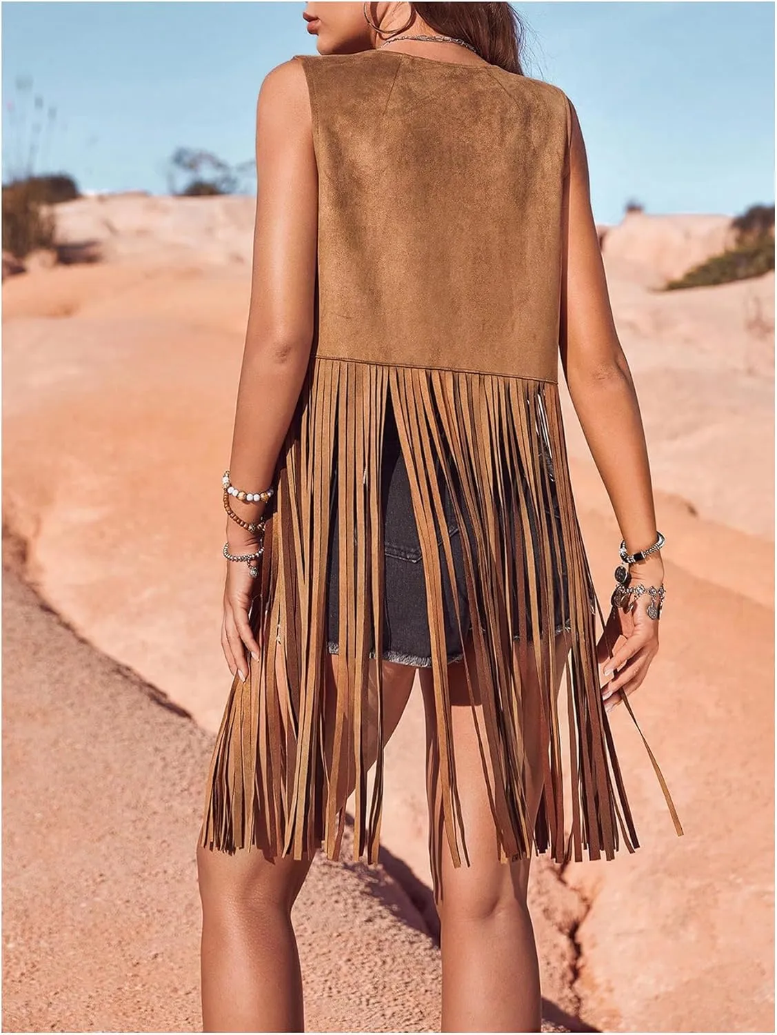 Verdusa Women's Tassel Sleeveless Vest 70s Western Outfit Suede Fringe Trim Vest Jackets Hippie Clothes