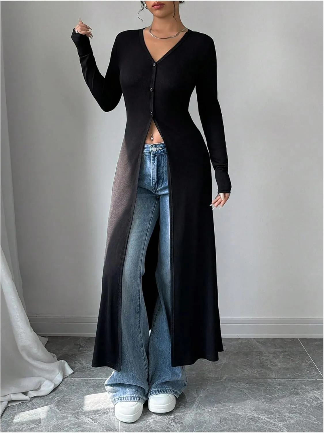 WDIRARA Women's Button Down Long Cardigan V Neck Slit Ribbed Knit Sweater Casual Going Out Tops