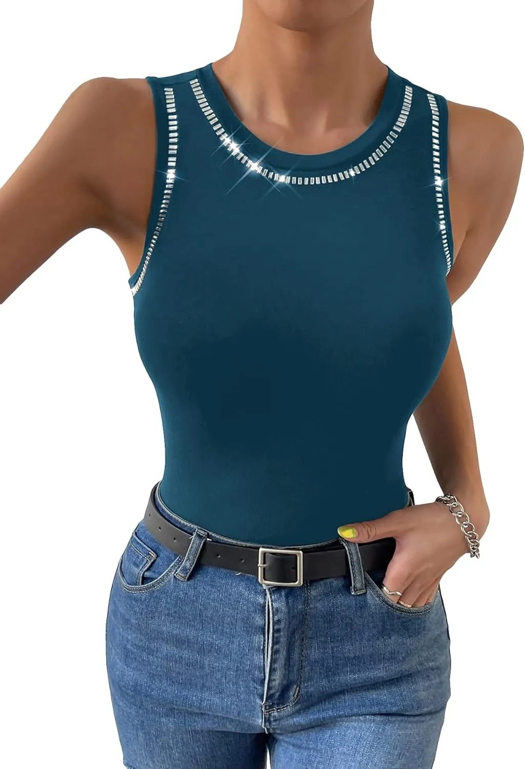 WDIRARA Women's Rhinestone Tank Top Sleeveless Summer Top Round Neck Tank Top