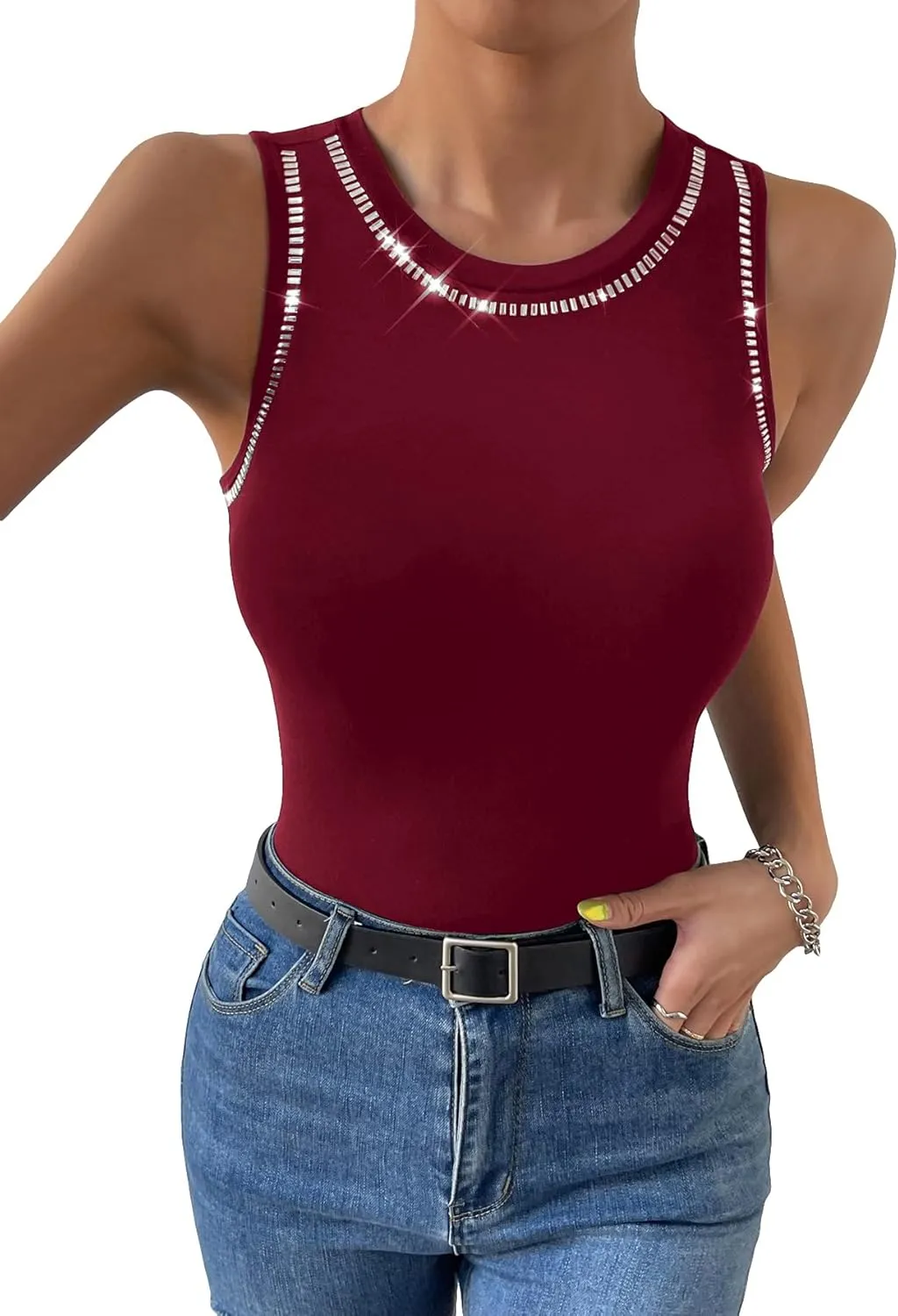 WDIRARA Women's Rhinestone Tank Top Sleeveless Summer Top Round Neck Tank Top