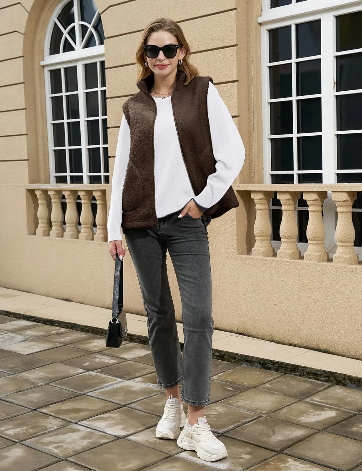 YUCOLEN Womens Polar Fleece Vest Outerwear with 4 Pockets Soft Lightweight Sleeveless Coat for Women with Full Zipper