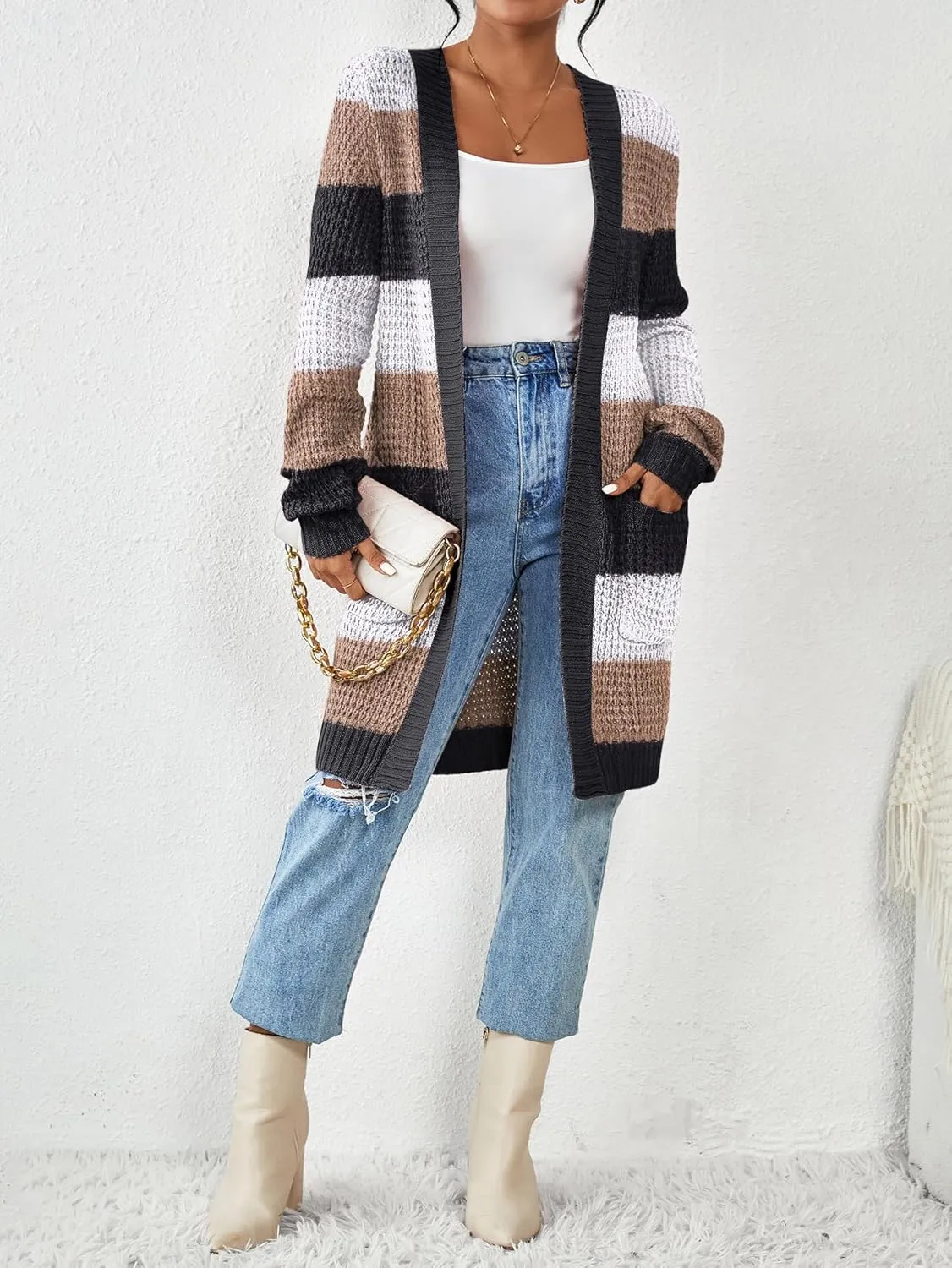 Zeagoo Women's 2025 Fall Open Front Cardigan Long Batwing Sleeve Chunky Knit Sweater Loose Outerwear Coats with Pockets